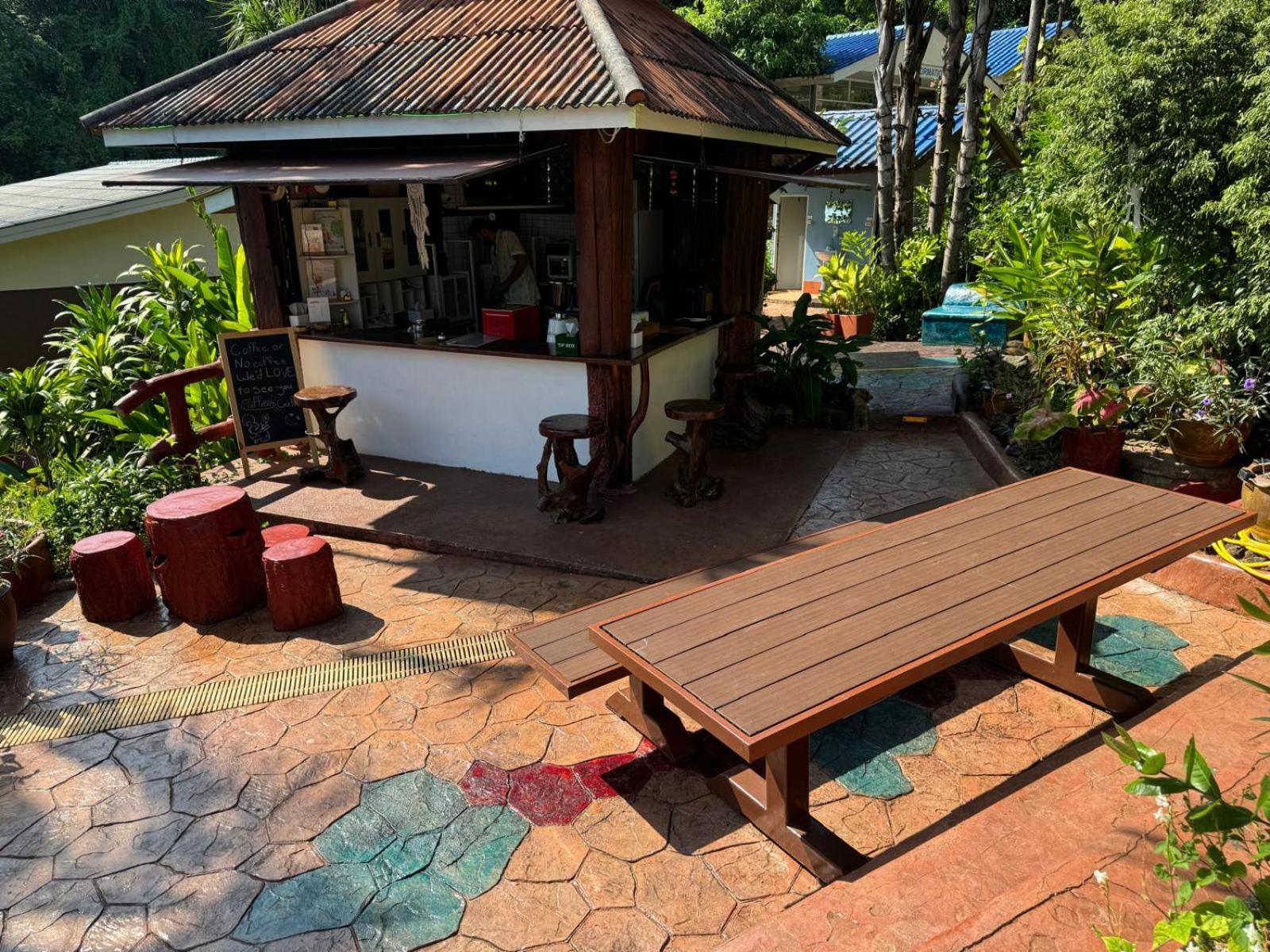 Koh Mak Buri Hut Natural Resort Exterior photo